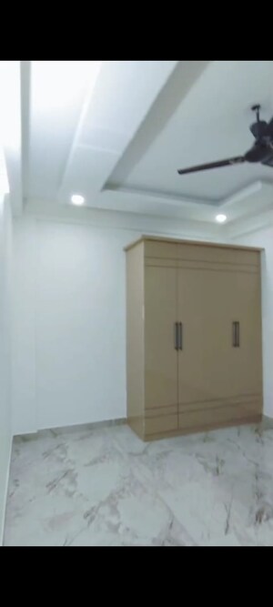 Room in 3 BHK Villa at Sindhuja Greens, Sector 10 Greater Noida – for Rent