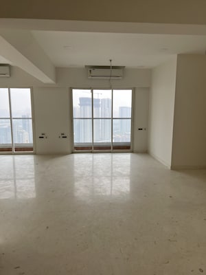 4 BHK Apartment For Rent in Ekta Tripolis, Goregaon West