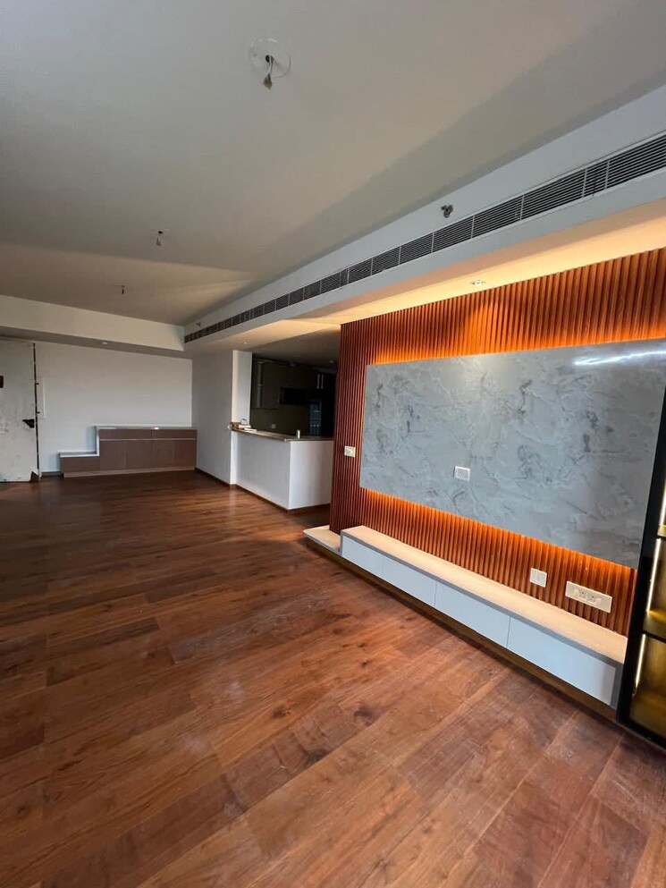  Parking, krisumi-waterfall-residences 3 Bedroom 2503 Sq.Ft. Apartment In Sector 36a Gurgaon 9233807