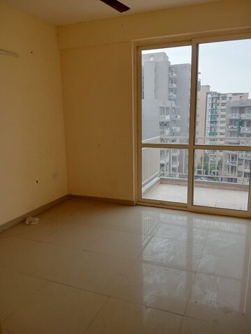 2 BHK Apartment For Rent in Conscient Habitat 78, Sector 78