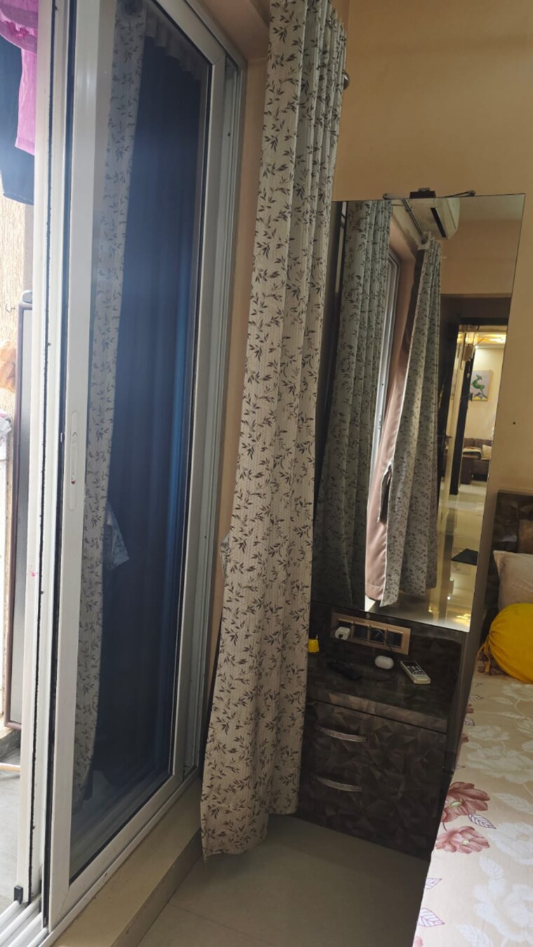 Bedroom, dosti-group-imperia 2 Bedroom 735 Sq.Ft. Apartment In Manpada Thane 9233835