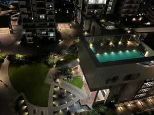 Parking in 3 BHK Apartment at Aparna One, Shaikpet – for Rent