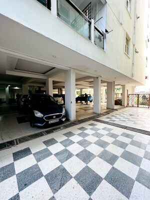 Parking in 3 BHK Builder Floor at Sector 1 Greater Noida – for Sale