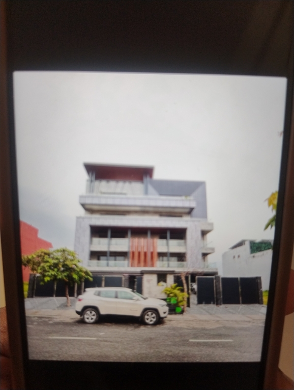 4 BHK Builder Floor For Sale in Eros Lakewood City