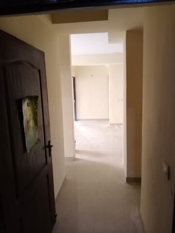 Room in 4 BHK Builder Floor at Puri Vip Floors, Sector 81 – for Sale