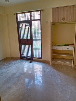 4 BHK Builder Floor For Sale in Puri Vip Floors, Sector 81