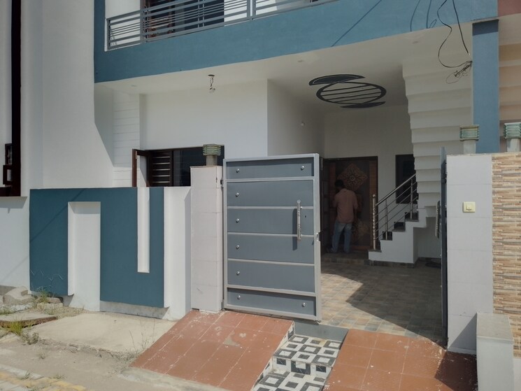 Exterior View, ludhiana chandigarh hwy 3 Bedroom 95 Sq.Yd. Independent House In LudhianA Chandigarh Hwy Mohali 9233983