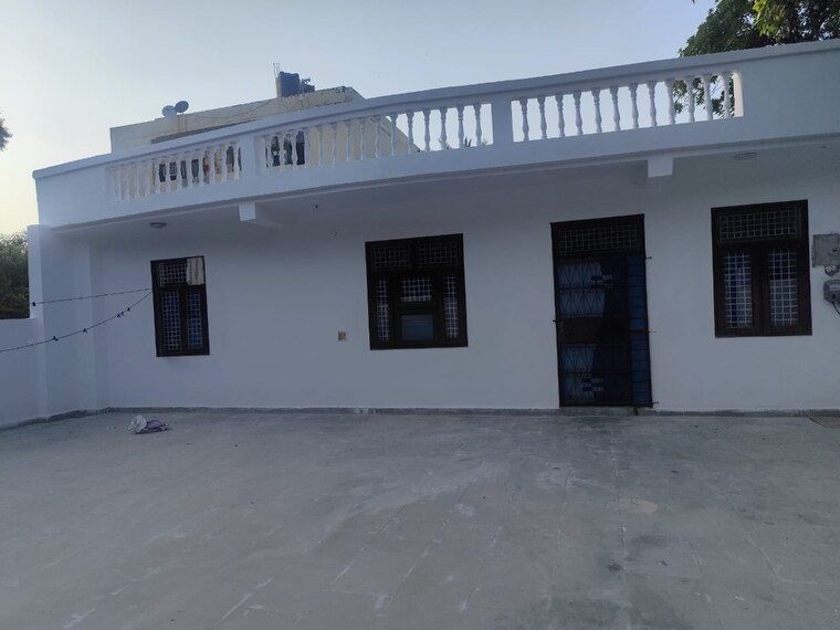 Exterior View, sector 44 3 Bedroom 250 Sq.Yd. Independent House In Sector 44 Noida 9234011