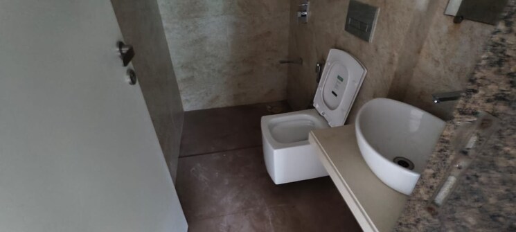 Bathroom, kanakia-silicon-valley 2 Bedroom 589 Sq.Ft. Apartment In Powai Mumbai 9233993