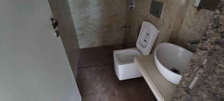 Bathroom, kanakia-silicon-valley 2 Bedroom 589 Sq.Ft. Apartment In Powai Mumbai 9233993
