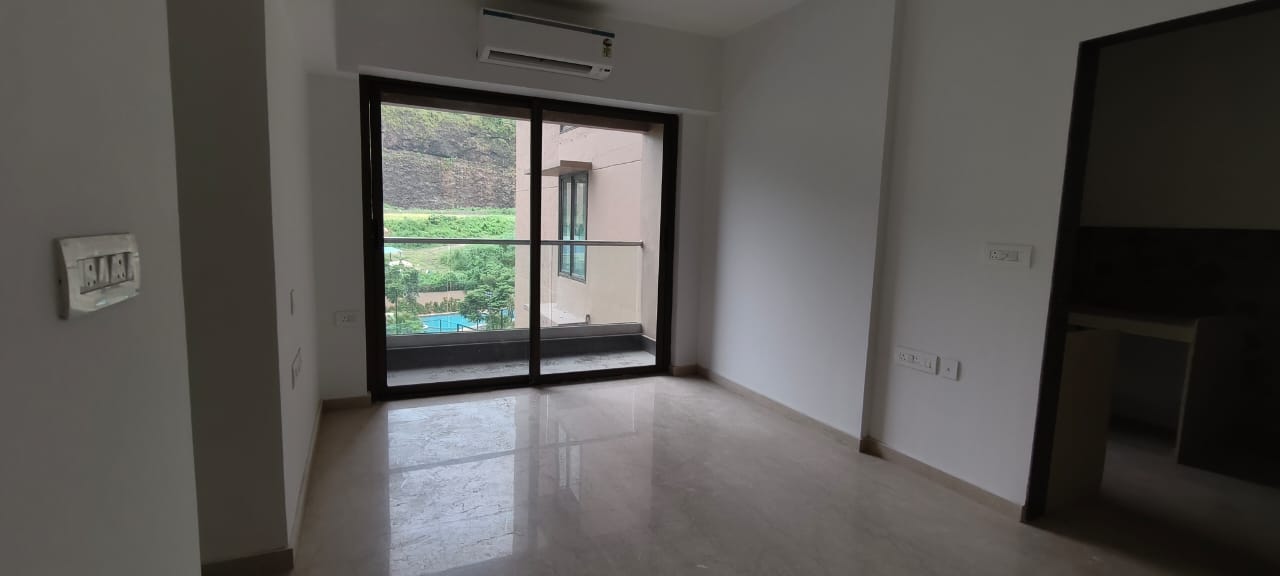 2 BHK Apartment For Rent in Kanakia Silicon Valley