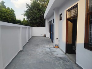  3 BHK Independent House at Sector 44 – for Rent