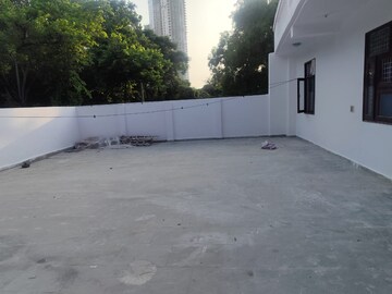 3 BHK Independent House – Exterior View View at Sector 44 - for Rent