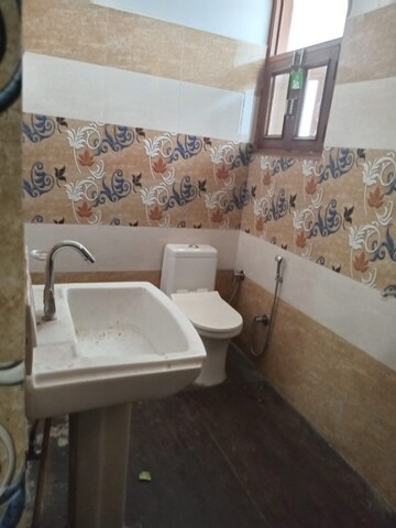 Bathroom in 3 BHK Apartment at Sector 12 Panchkula – for Rent