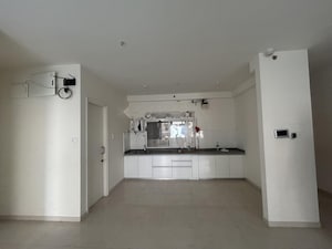 Room in 2 BHK Apartment at Godrej 24, Hinjewadi – for Rent
