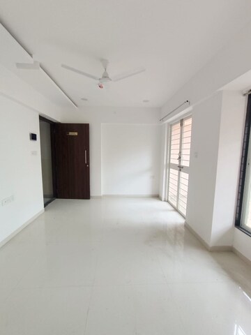 Room in 2 BHK Apartment at Urban Skyline Phase 1, Ravet – for Rent