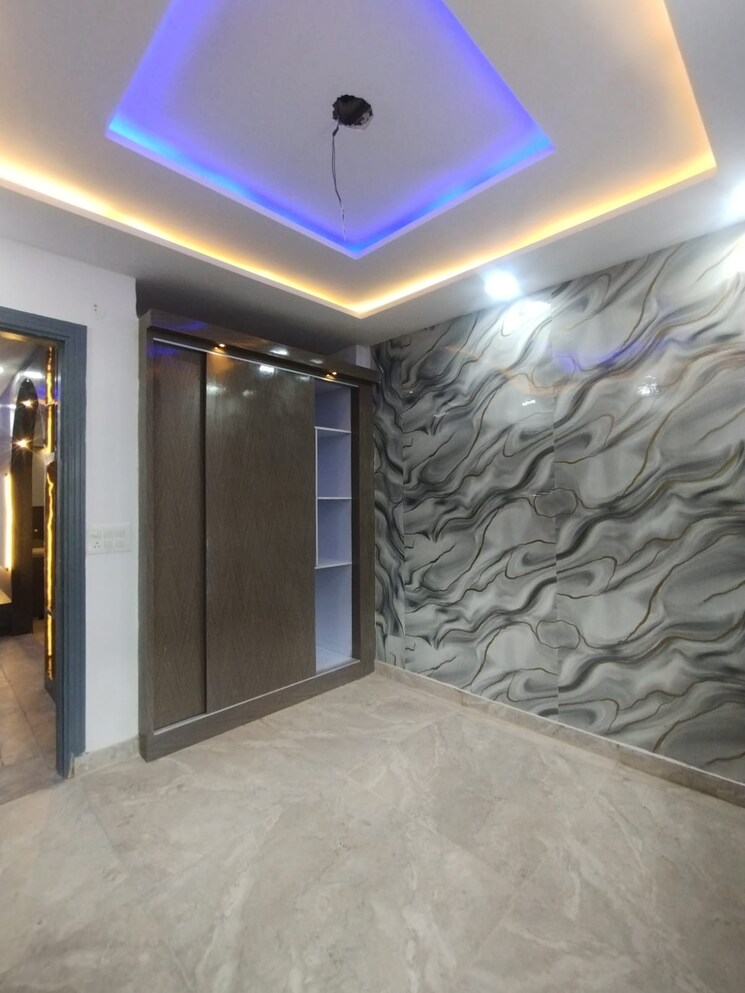 Room, neelkanth-apartment-ii 3 Bedroom 1000 Sq.Ft. Builder Floor In Burari Delhi 9234046