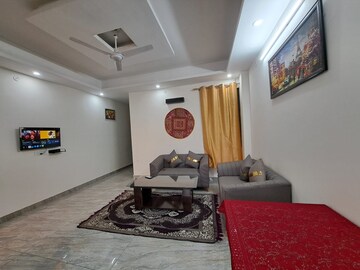 Living Room in 2 BHK Builder Floor at Mussoorie Road – for Rent