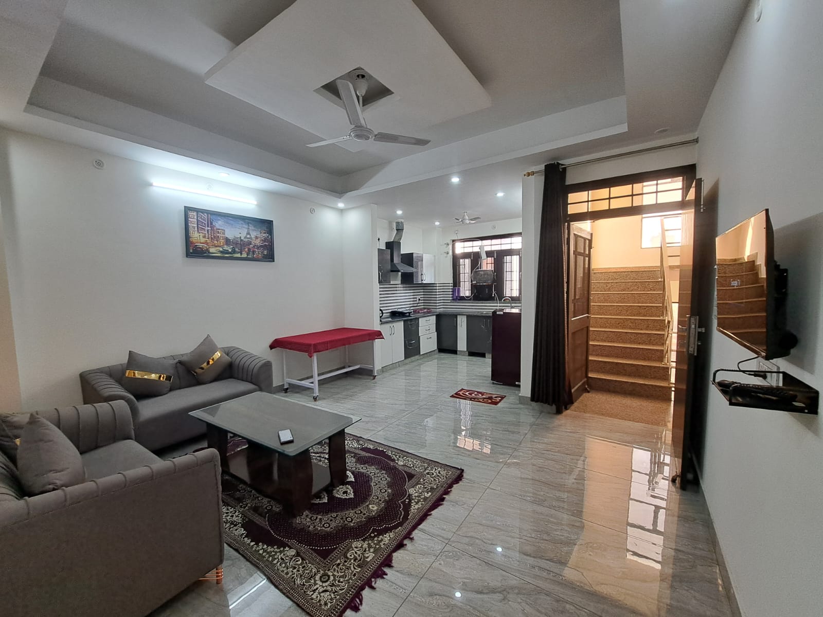 2 BHK Builder Floor For Rent in Mussoorie Road