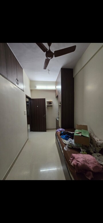 Kitchen in 1.5 BHK Apartment at Hind Mansion Apartments, Mahim West – for Rent