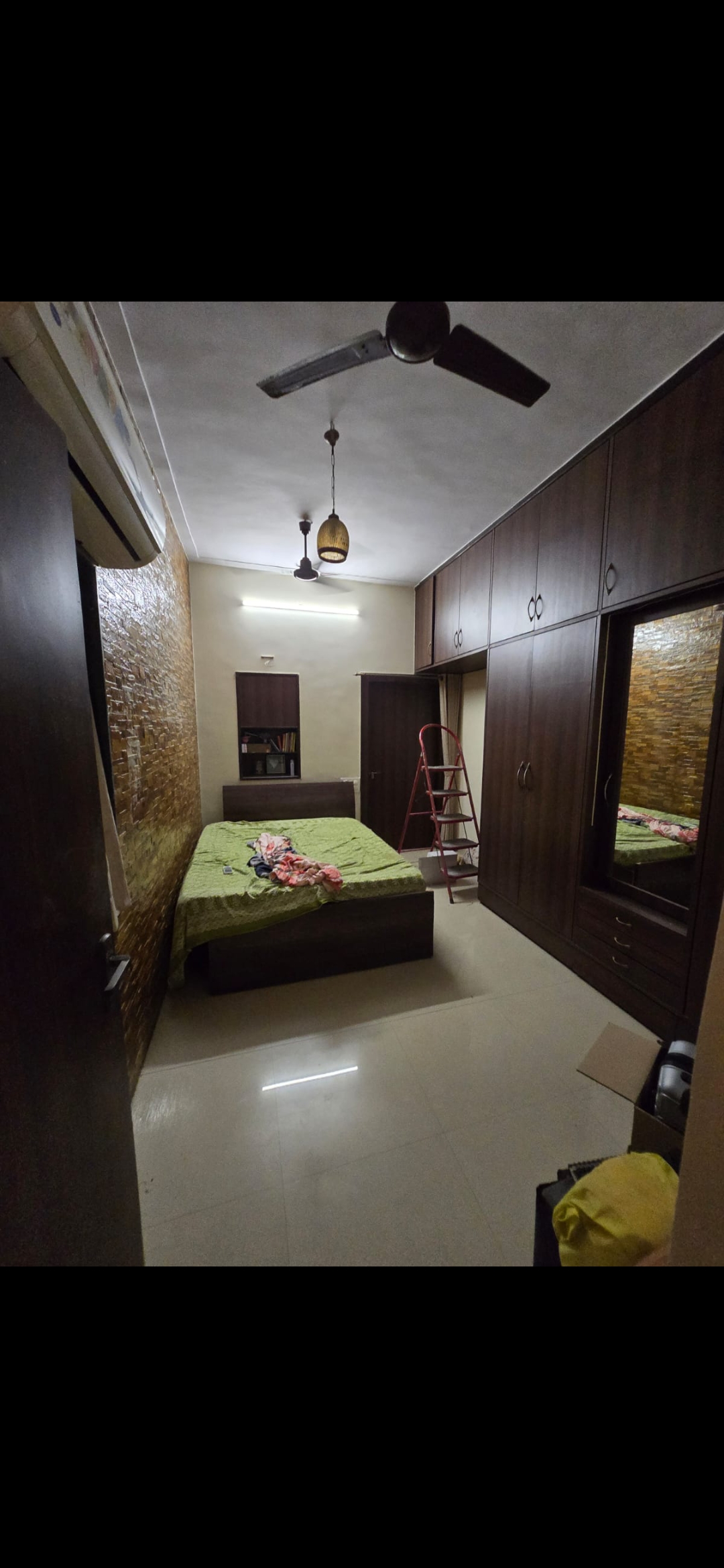 1.5 BHK 600 Sq.Ft. Apartment in Hind Mansion Apartments