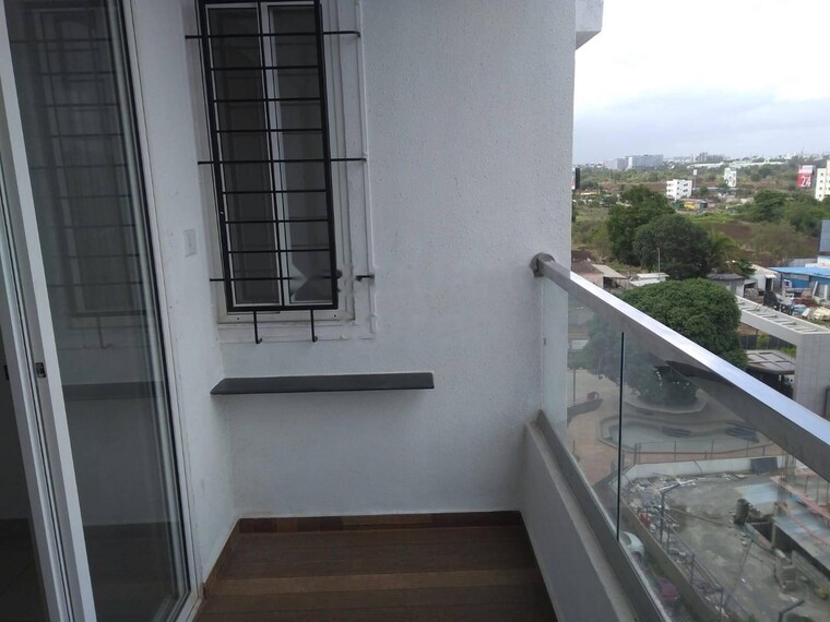 Balcony, vilas-javdekar-yashone-hinjawadi-phase-1 2 Bedroom 676 Sq.Ft. Apartment In Hinjewadi Pune 9234103