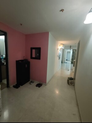 Room in 6 BHK Penthouse at Indiabulls Enigma, Sector 110 – for Sale