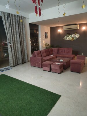 Living Room in 6 BHK Penthouse at Indiabulls Enigma, Sector 110 – for Sale