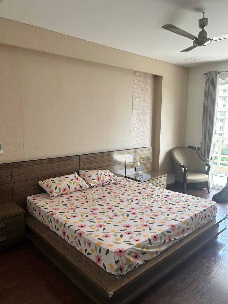 4 BHK + Servant Room 2439 Sq.Ft. Apartment in Central Park I
