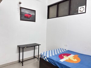 Bedroom in 3 BHK Builder Floor at JakhaN-Rajpur Road – for Rent