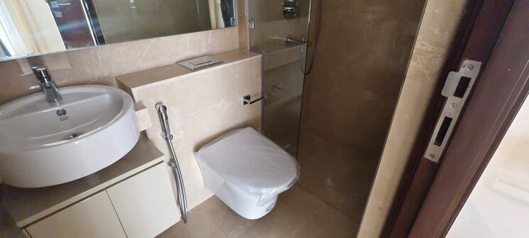Bathroom, hiranandani-highland 2 Bedroom 542 Sq.Ft. Apartment In Powai Mumbai 9234143