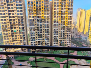 2 BHK Apartment – Exterior View View at K Raheja Heights, Malad East - for Rent