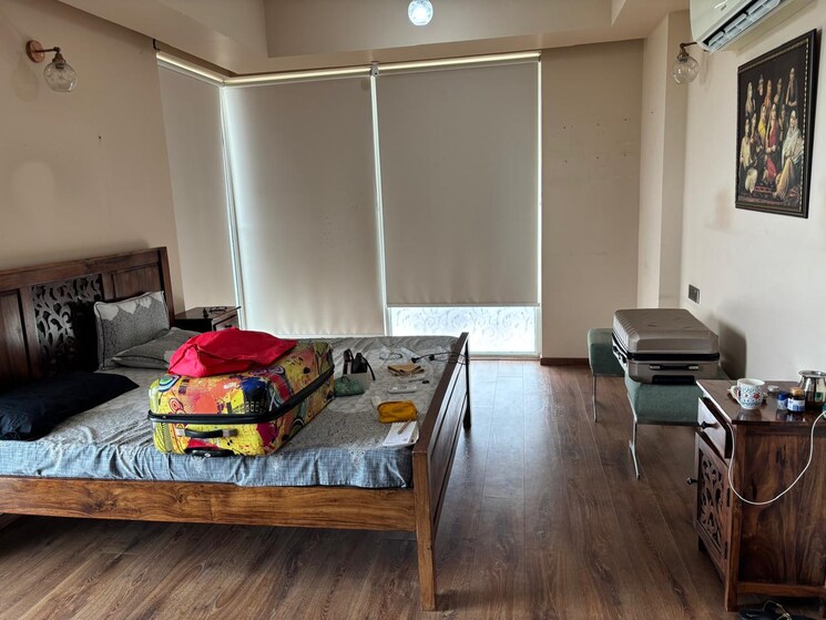 Bedroom, nirvana-courtyard 4 Bedroom 240 Sq.Yd. Villa In Sector 50 Gurgaon 9234204