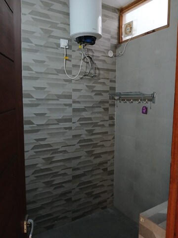 Bathroom in 3 BHK Builder Floor at Sector 38 – for Rent