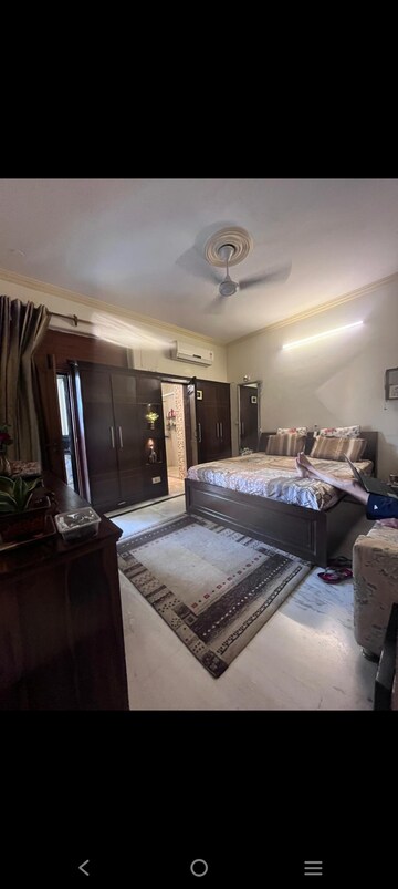 Bedroom in 2 BHK Builder Floor at Saket – for Rent