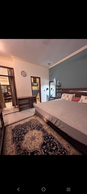 Bedroom in 2 BHK Builder Floor at Saket – for Rent