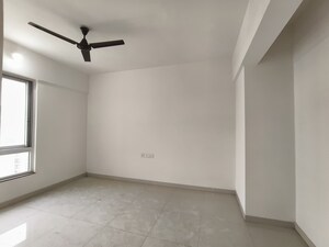 Room in 2 BHK Apartment at Puranik Rumah Bali, Ghodbunder Road – for Rent