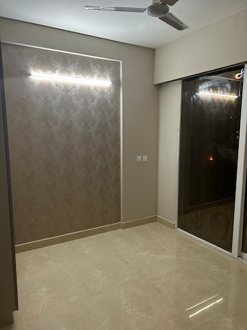 Room in 3 BHK Apartment at Birla Navya, Sector 63a – for Rent