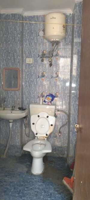 Bathroom in 1 BHK Builder Floor at Mehrauli – for Rent