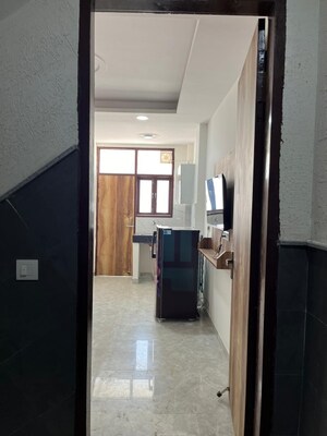 Kitchen in 1 RK Builder Floor at Vipul World Plots, Sector 48 – for Rent