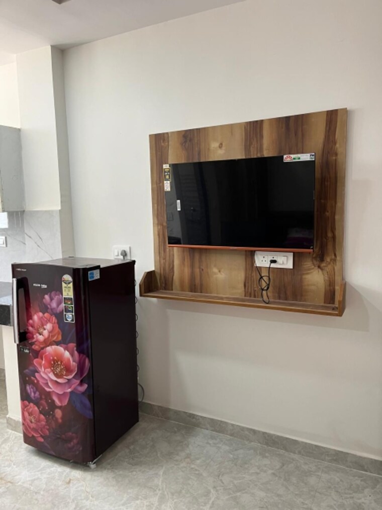 Kitchen, vipul-world-plots 1 RK 400 Sq.Ft. Builder Floor In Sector 48 Gurgaon 9234498