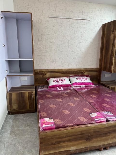 1 RkBuilder Floor For Rent in Vipul World Plots