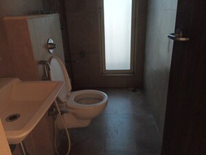Bathroom in 3 BHK Apartment at Ashar Sapphire, Kapur Bawdi – for Rent