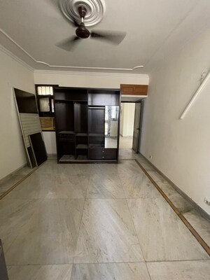 Room in 2 BHK Apartment at Aditya Urban Casa, Sector 78 – for Rent