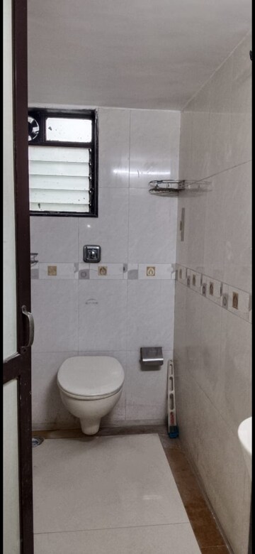 Bathroom in 1 BHK Apartment at Vaibhav Apartment Prabhadevi, Prabhadevi – for Rent