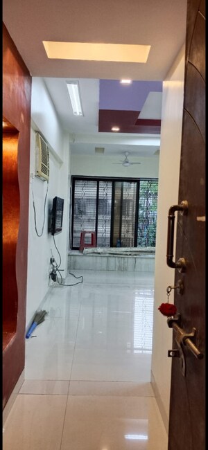 Bathroom in 1 BHK Apartment at Vaibhav Apartment Prabhadevi, Prabhadevi – for Rent