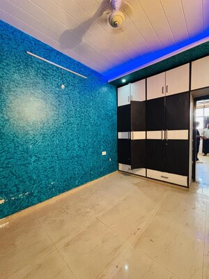 Room in 2 BHK Apartment at Dhakoli – for Rent