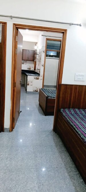 Room in 2 BHK Apartment at Sarita Vihar – for Rent