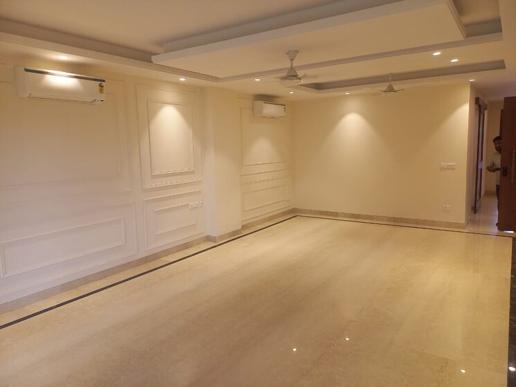 Room, greater kailash i 4 Bedroom 2700 Sq.Ft. Apartment In Greater Kailash I Delhi 9234617