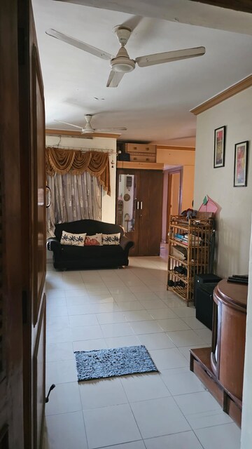 Living Room in 3 BHK Apartment at Ambawadi – for Rent
